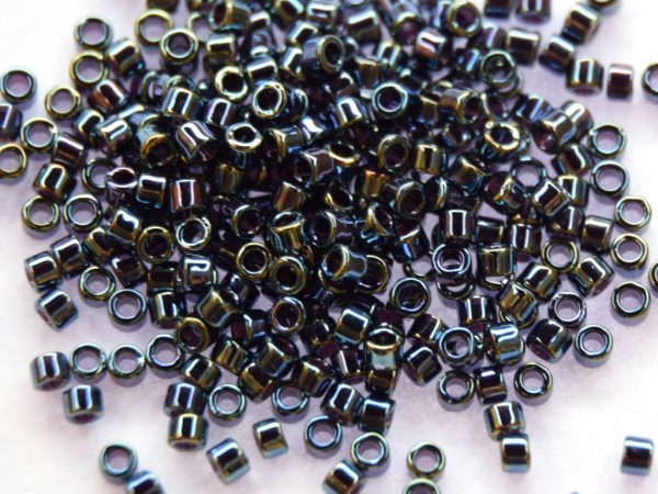 Miyuki Delica 11/0 1,6mm Gunmetal Iris 100g