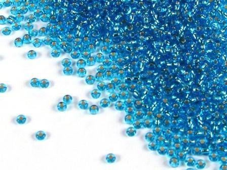 Rocailles 2,6mm 9/0 silbereinzug aquamarin hellblau